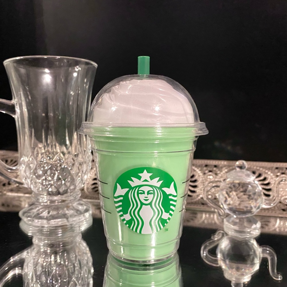 Starbucks Power Bank